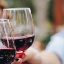 Hoeveel calorieën bevat een glas wijn