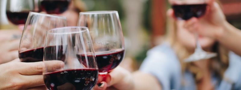 Hoeveel calorieën bevat een glas wijn